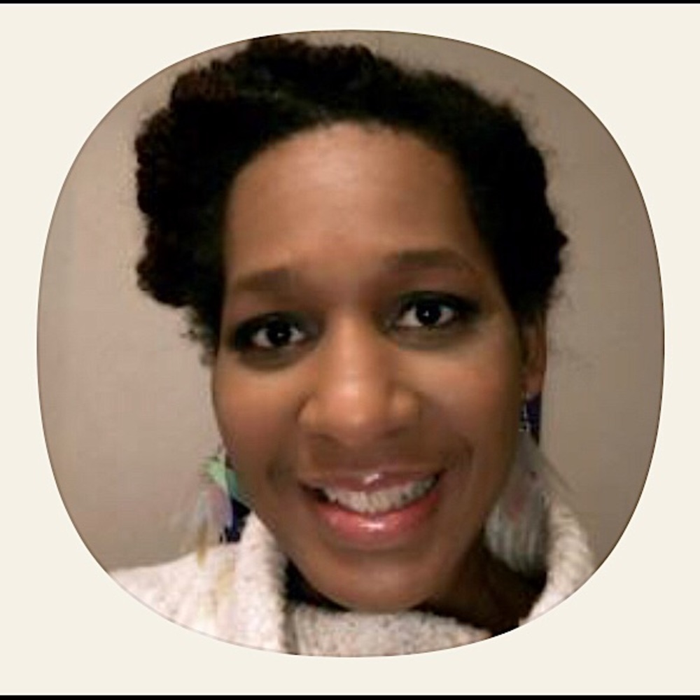 Meet your Posher, Carletta